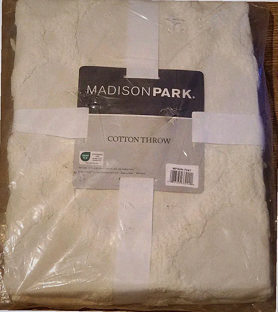 Madison Park 100% Cotton Throw 50x60