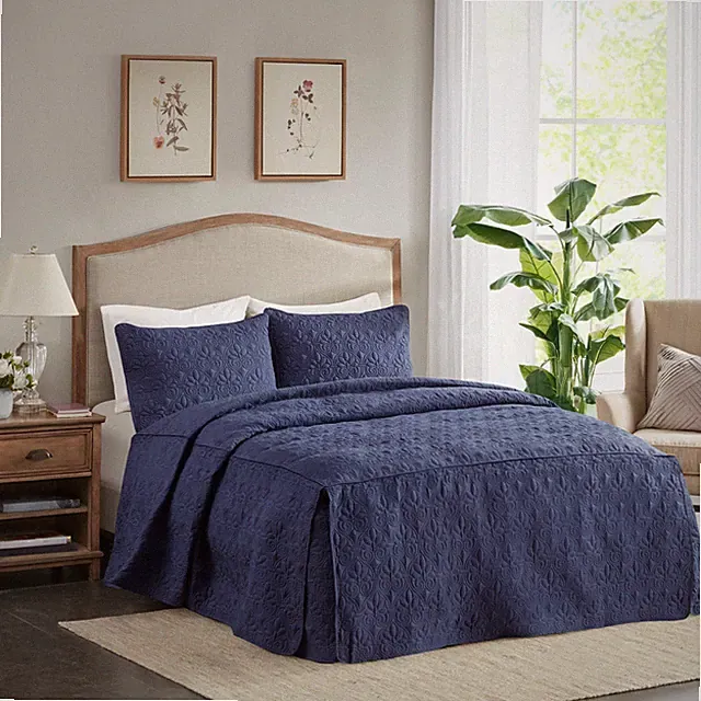 Madison Park 3 Pcs Split Corner Quilted Bedspread, Classic Design, Lightweight