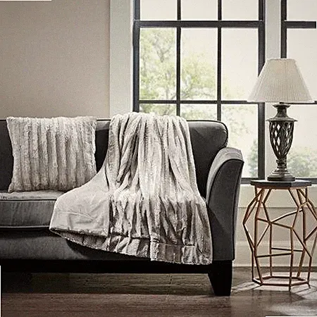 Madison Park Duke Luxury Long Faux Fur Throw Gray 50" x 60"