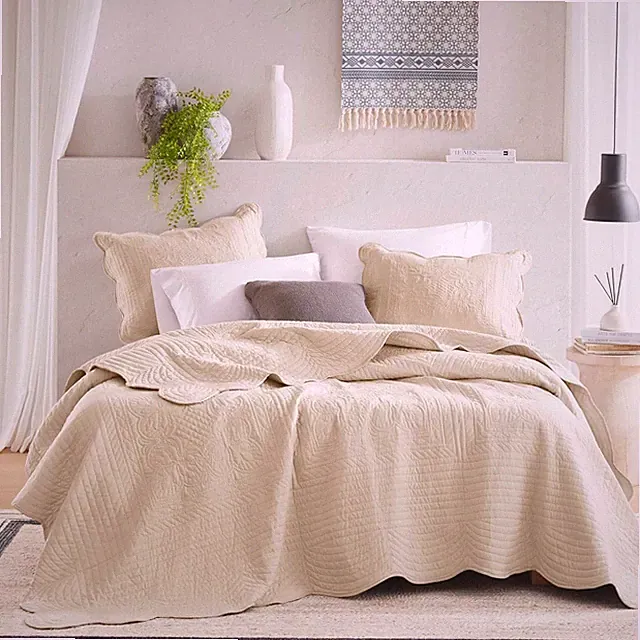 Madison Park King Quilt Set Damask Coverlet Set for King Size Bed, Ivory