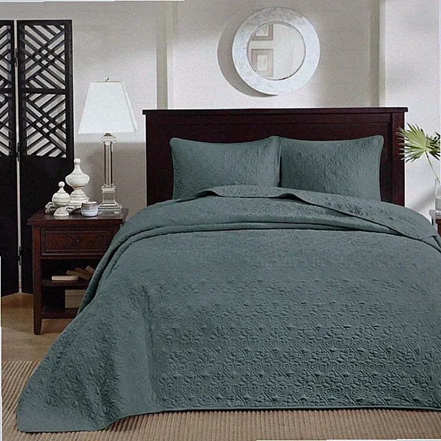 Madison Park Quebec Reversible Damask Bedspread Queen Green 3PC $198
