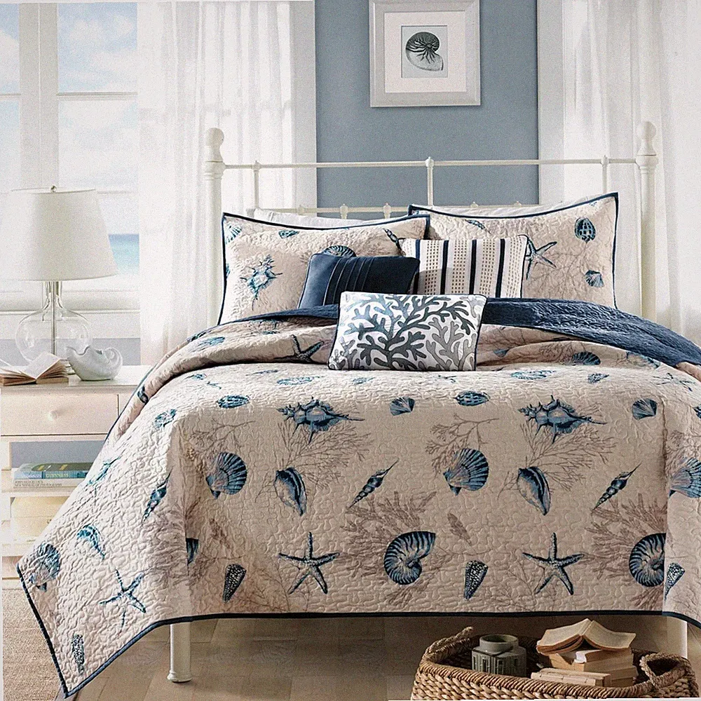 Madison Park Quilt Set Cottage Coastal Design, Starfish Print - All Season, Cove
