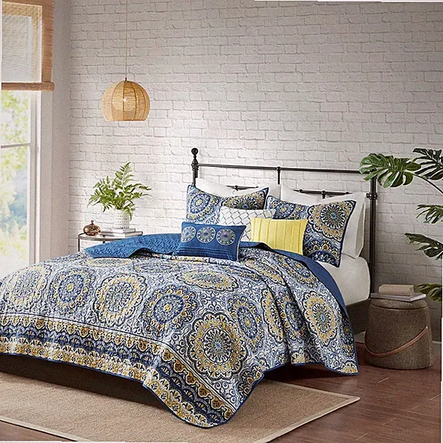 Madison Park Tangiers King Cal King 6-Piece Quilt Set w/ Throw Pillows Blue