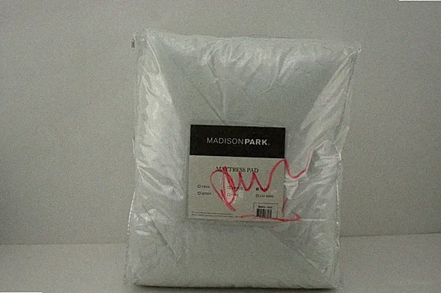 Mattress Pad Waterproof Cotton Cover Protector White Quiet Sound Full Size